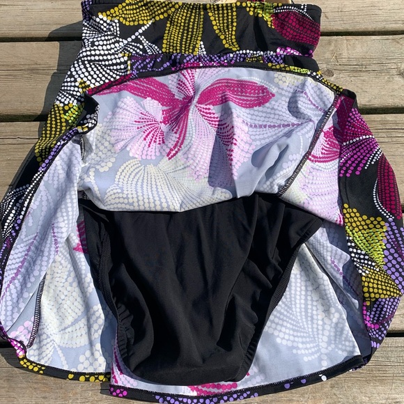 💜 Upstream Black & Multicolor Leaf Print Tankini Top - Size 14 - Picture 2 of 8